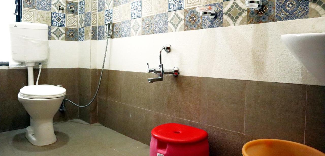 Hotel United House Shirdi Buitenkant foto
